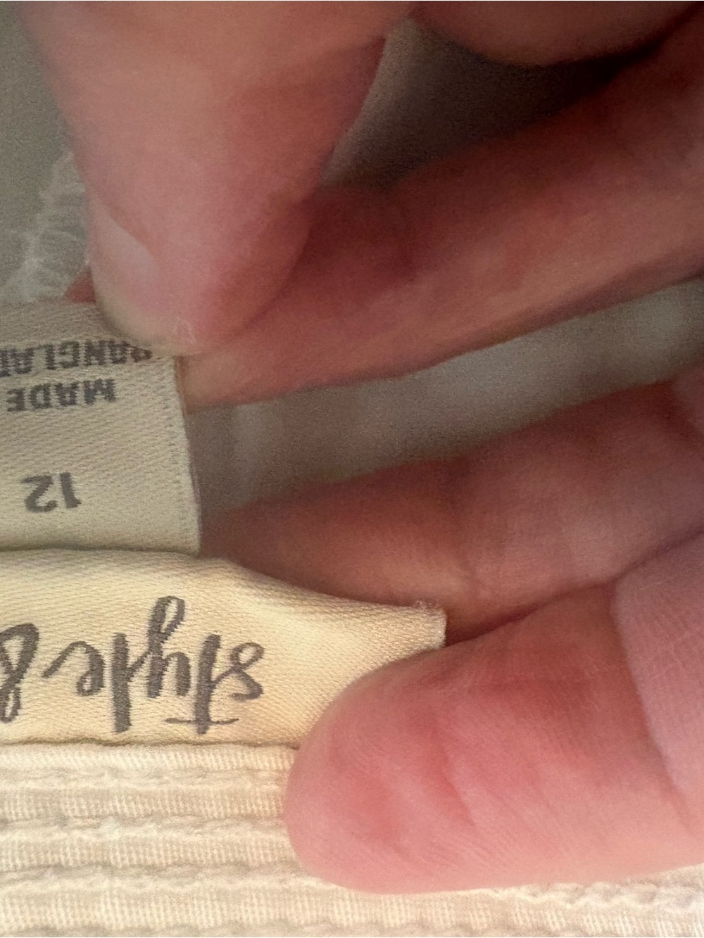 Style & Co. White Cargo Capris - Picture 5 of 5